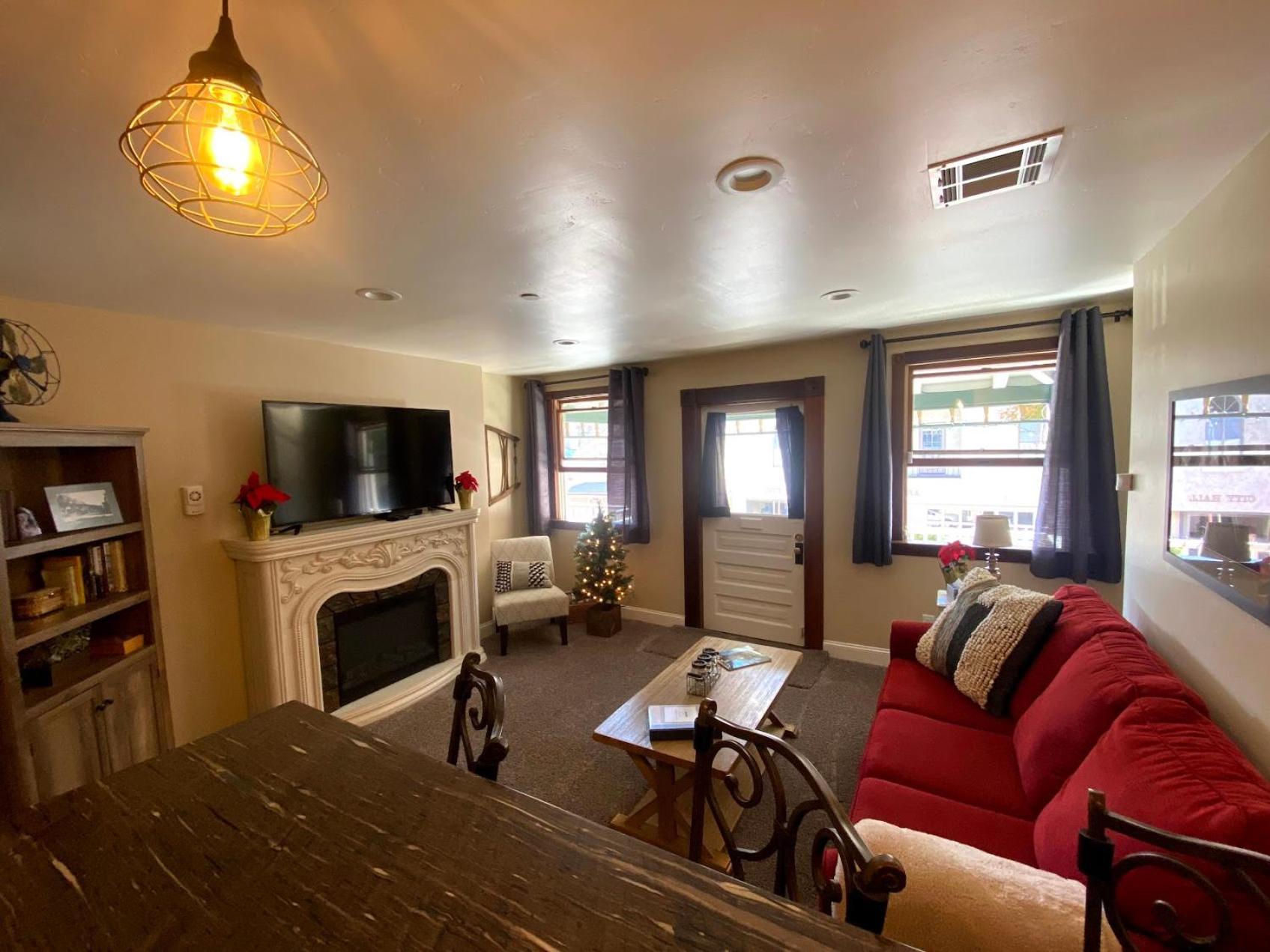 Historic Washington St Balcony Apartment Sonora Luaran gambar