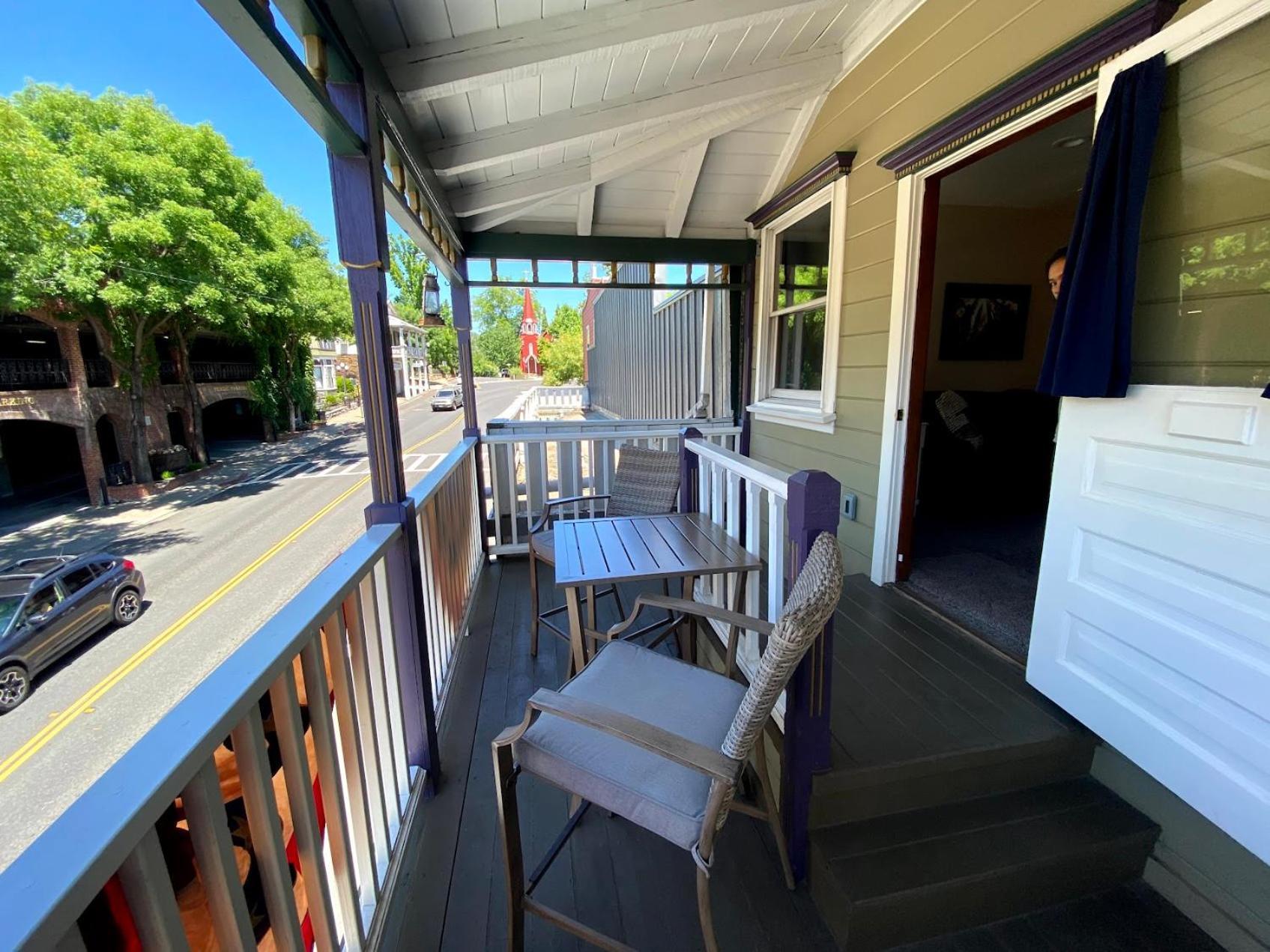 Historic Washington St Balcony Apartment Sonora Luaran gambar